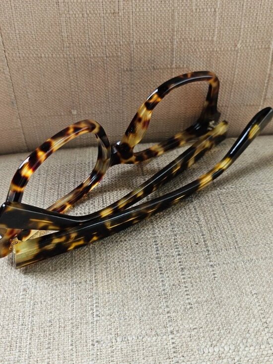 Warby Parker Eyeglasses Frame Brown Tortoise EVERETT 235 Eyewear Glasses Frame main image 4